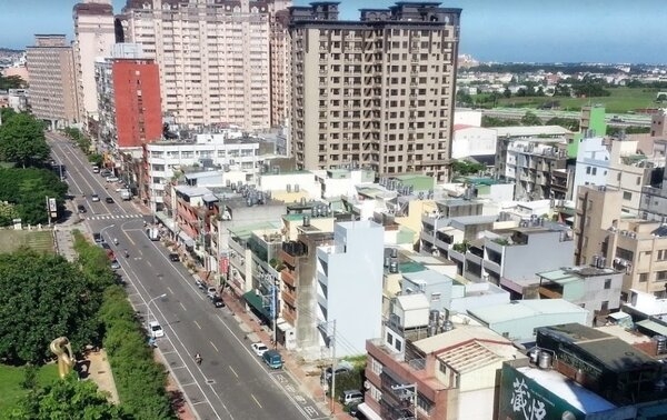 根據內政部實價登錄資料,桃園中壢區房市也相當熱絡。圖/翻攝自Google maps