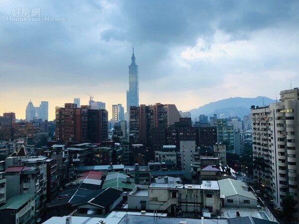 房市蒙上一層陰霾。圖/好房網News記者唐主桂攝